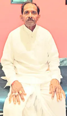 రోడ్డు ప్రమాదంలో వ్యక్తి దుర్మరణం