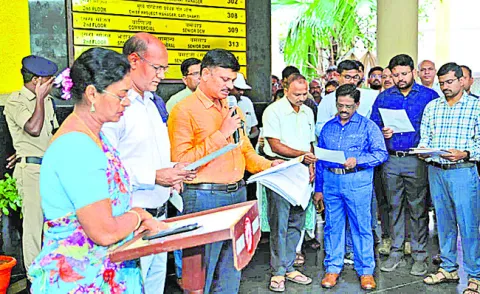 ‘స్వచ్ఛతా హి సేవా’తో ఆరోగ్యకర దేశ నిర్మాణం 