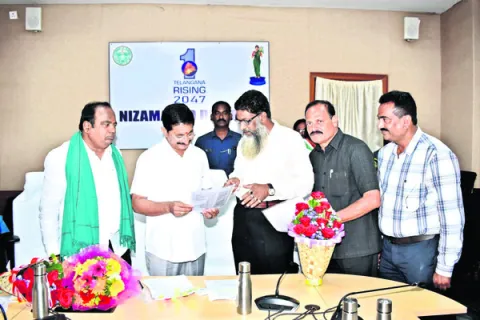 పెండింగ్‌ బిల్లు చెల్లించాలి 
