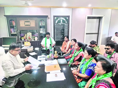 బీజేడీ ఆందోళన 