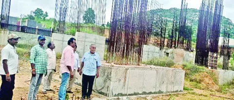 వైద్య కళాశాలల ప్రైవేటీకరణ తగదు 