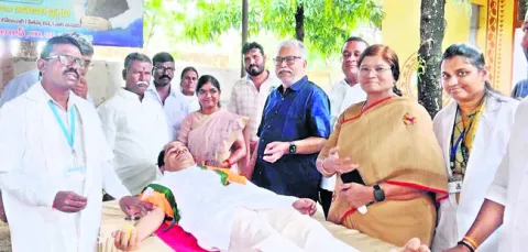 వైద్య సేవల్లో లోపాలు తలెత్తరాదు 