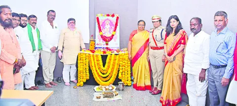 ఆదిపితామహుడు విశ్వకర్మ 