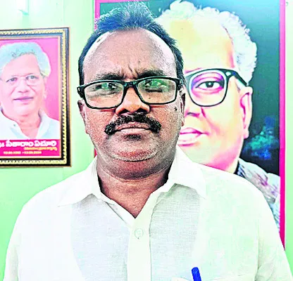 ప్రతికా స్వేచ్ఛను హరించడం తగదు 