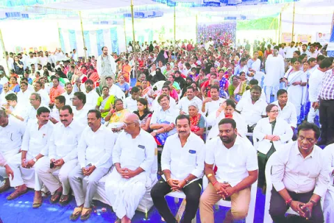 మహిళల ఆరోగ్యంపై ప్రత్యేక శ్రద్ధ 