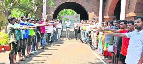 స్వచ్ఛతా పక్షోత్సవాలు ప్రారంభం 