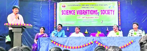 పరిశోధనలతోనే ఉజ్వల భవిష్యత్‌ 