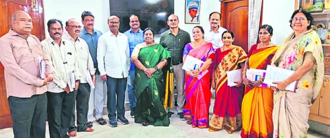 ఎంపీడీవోలుగా   ఉద్యోగోన్నతి  
