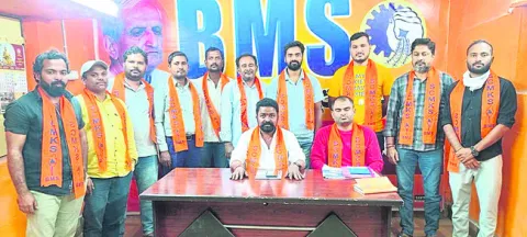 40 శాతం లాభాల వాటా చెల్లించాలి