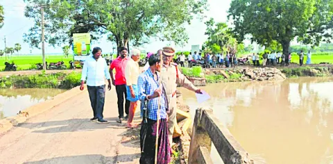 గుంటూరు చానల్‌లో పడి వ్యక్తి గల్లంతు 