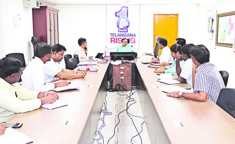 త్వరలో కిశోర బాలికల సంఘాలు 