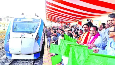 మోదీ ఆధ్వర్యంలో రైల్వేల అభివృద్ధి