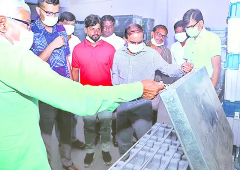 ప్రత్యేక జాగ్రత్తలు తీసుకోండి 