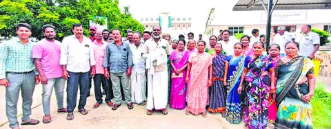 సమస్యలు పరిష్కరించండయ్యా!