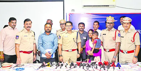 వలస కూలీల పిల్లలే టార్గెట్‌ 