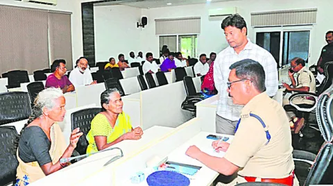 కుమారుడి మృతిపై అనుమానాలు 