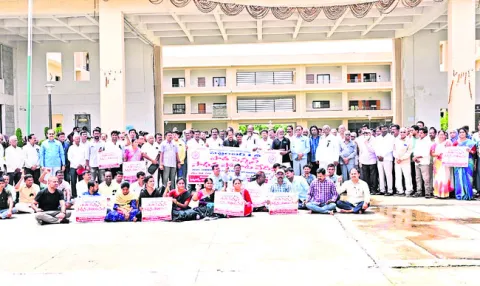 ఓపీఎస్‌ను అమలు చేయాలి