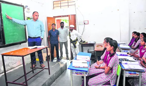 రైల్వేలైన్‌ మట్టికి అనుమతులు పొందాలి