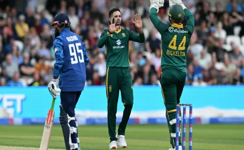 England bowled out for 131 against South Africa