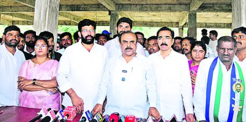 పెత్తందార్ల కోసమే 
