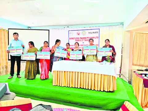 తక్కువ బరువు ఉన్న చిన్నారులపై ప్రత్యేక శ్రద్ధ 