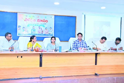 వినూత్నంగా పోషణ మాసం