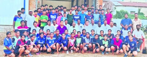 కొనసాగుతున్న కబడ్డీ శిక్షణా శిబిరం 