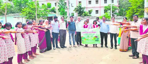 చెంచుల సంక్షేమానికి ప్రభుత్వం కృషి 