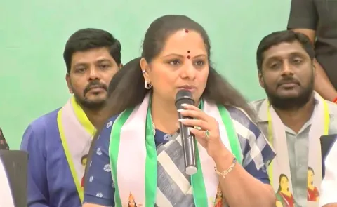 Kalvakutla Kavitha Interesting Comments On Telangana Politics