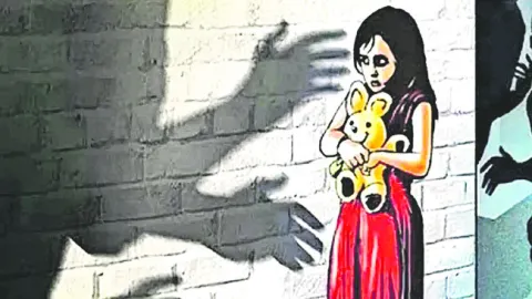భయం నీడన బాలిక! 