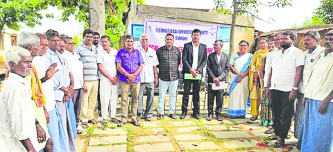 చట్టాలపై అవగాహన అవసరం