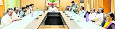 అభివృద్ధిలో నందనం సొసైటీ
