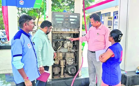 మైనార్టీల నుంచి  దరఖాస్తుల ఆహ్వానం

