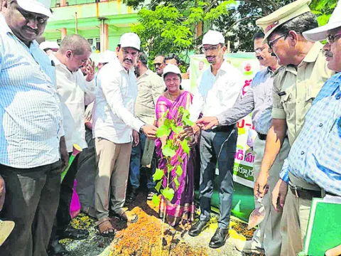 పర్యావరణ పరిరక్షణే లక్ష్యం 