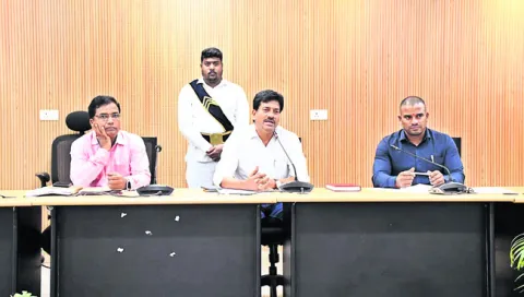 సీఎంఆర్‌ పూర్తయిన మిల్లులకే ధాన్యం 