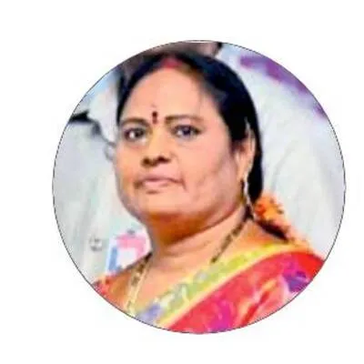 వాస్తవాలు రాసే సాక్షిపై కేసులా?  