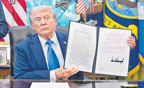 US President Donald Trump sensational decision on H-1B visa