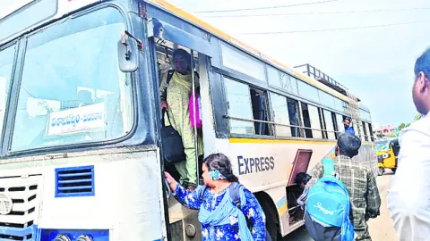 ‘మధురవాడ’ బస్సు మొరాయింపు
