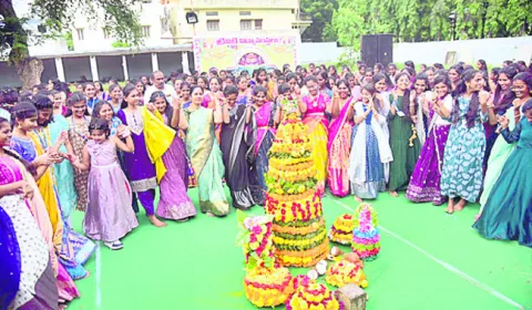 ట్రిన