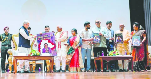విద్యార్థులు దేశసేవలో భాగస్వామ్యులు కావాలి 
