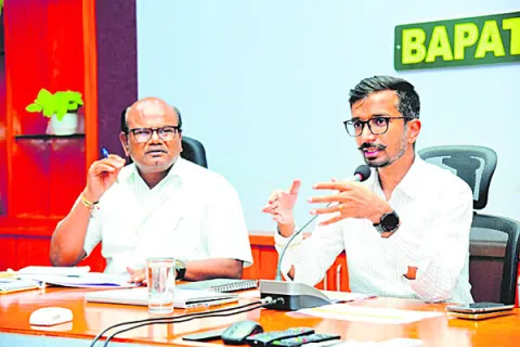 ఉపాధి హామీ పనులు వేగవంతం చేయాలి 