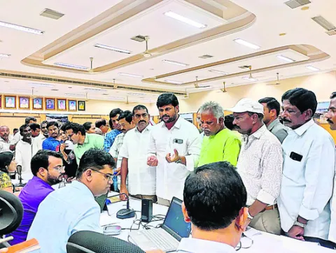 సమస్యల ఏకరువు 