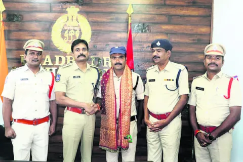 ఎస్పీ అభినందనలు