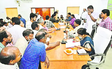 అర్జీలకు తక్షణ పరిష్కారమే లక్ష్యం 