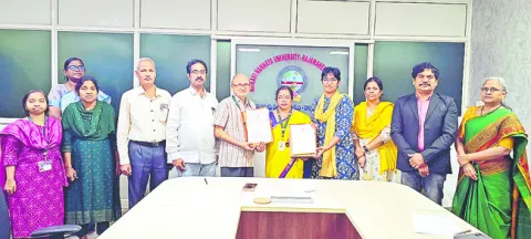 నాందీ ఫౌండేషన్‌తో  నన్నయ ఎంఓయూ 
