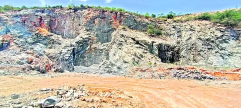 అధికా