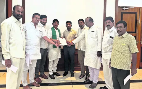 యూరియా   కేటాయించాలని వినతి
