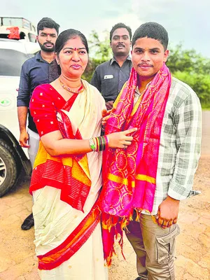 సత్తాచాటిన ఆదిత్యవర్ధన్‌ 
