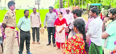 సురక్షిత ప్రాంతాలకు తరలించడంపై అవగాహన
