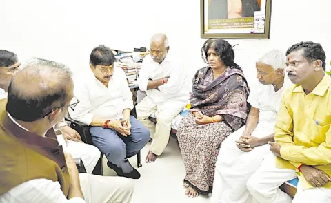 BJP Ramachandra Rao Visit Former DSP Nalini